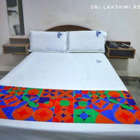 Sri Lakshmi Residency Hotel Tirupati Exterior photo