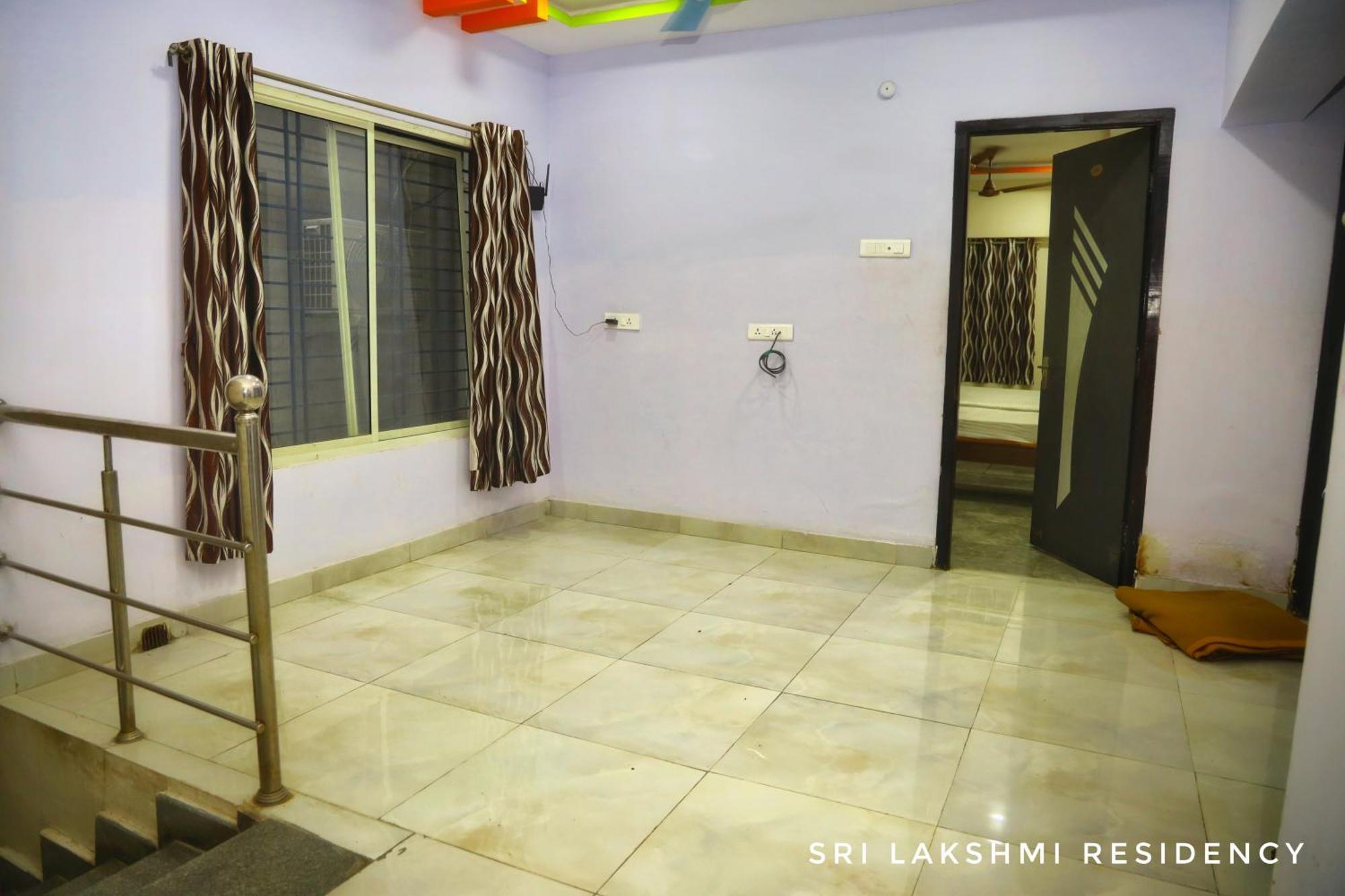 Sri Lakshmi Residency Hotel Tirupati Exterior photo